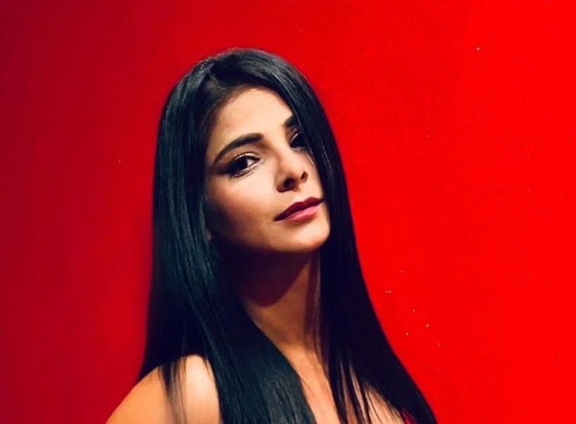 Melisa — 2 / 4