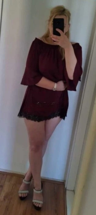 Natali — 3 / 9