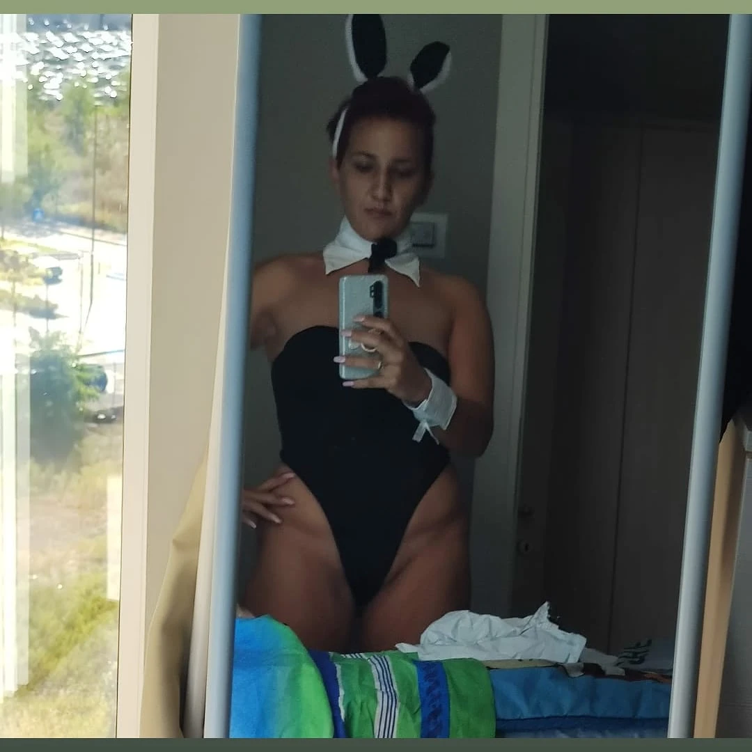 Alexia — 4 / 5
