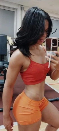 Evelyn Santos — 3 / 4