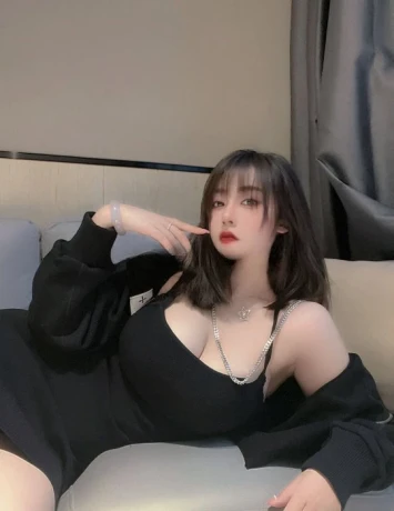Linlin — 1 / 4