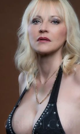 SABINE - SCHARFE ÖSTERREICHERIN — 8 / 12