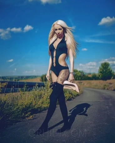 DEUTSCHE, SCHÖNE MELISSA 100% PRIVATE LOCATION — 2 / 3