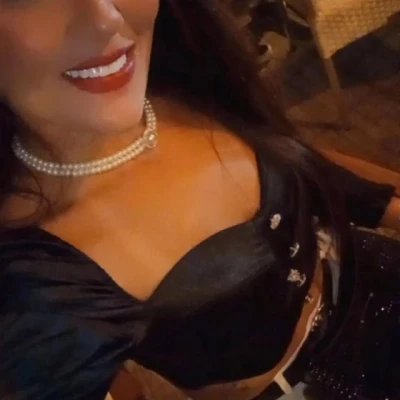 Bella, Escort, Brussels