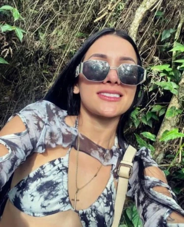 TS Angie VIP — 22 / 24