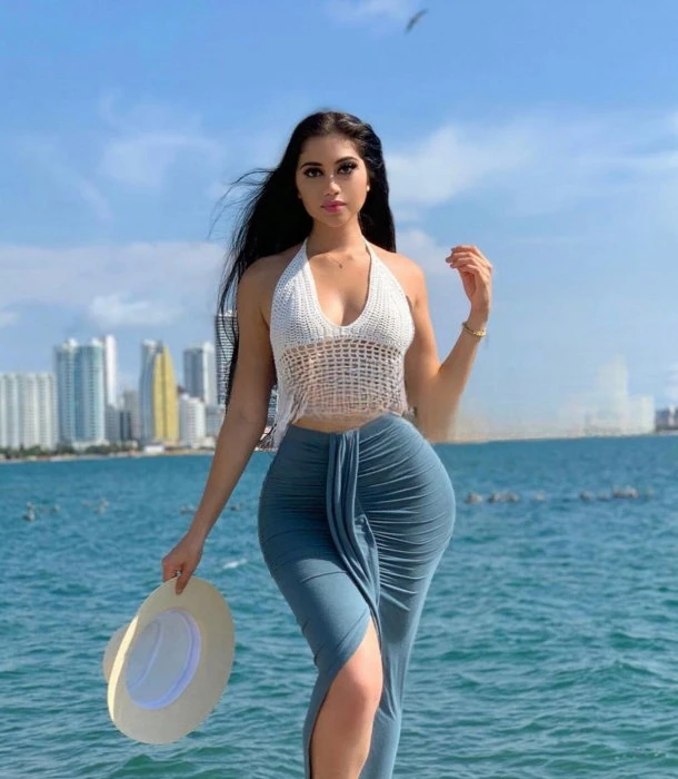 Jen — 2 / 7
