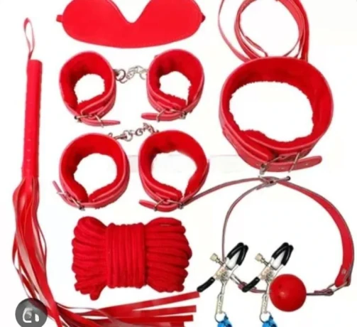 Pomba Gira — 1 / 12