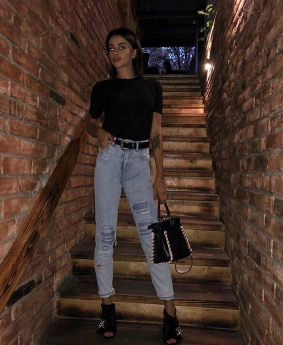 Katrina — 6 / 7