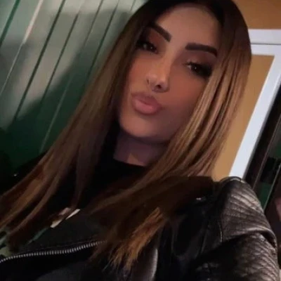 Neu Sara, Escort, Linz