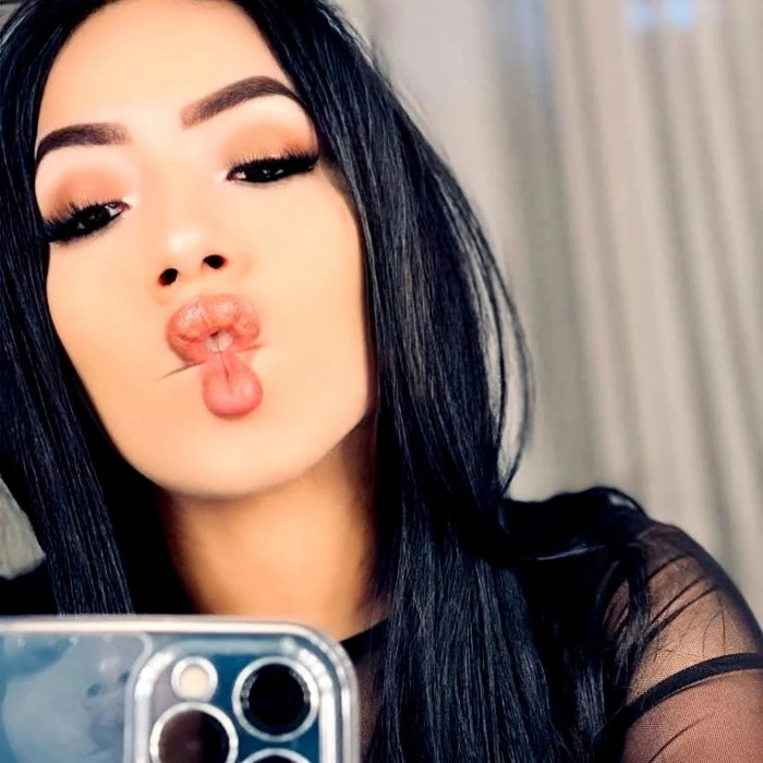 Fernanda — 5 / 6