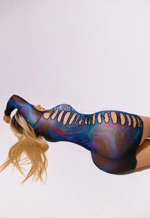 Vall Markez, Escort, Dubai