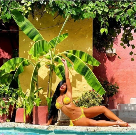 Charlotte Tantra — 1 / 3