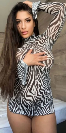 Laura Lovegirl — 5 / 6