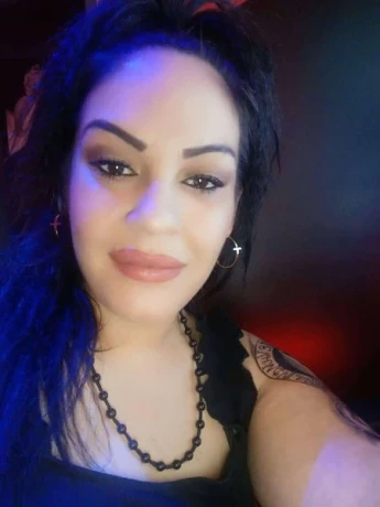 Leila Noe Squ*rt  Expertin — 1 / 4