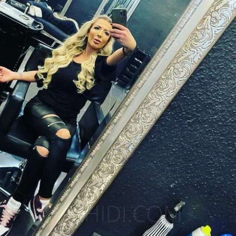 louisa- Partymaus — 2 / 24