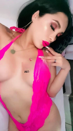 Stephany Bell — 6 / 12