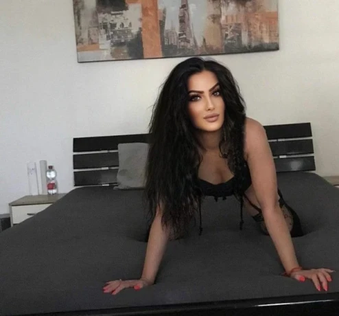 Vanessaneu — 2 / 3