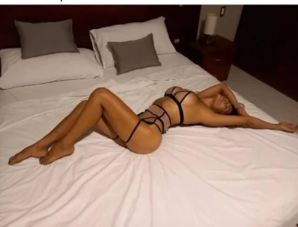 Megan Im Relax Haus — 4 / 5