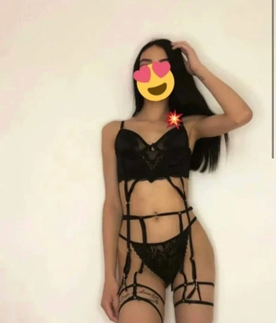 Layla Top Model — 3 / 5