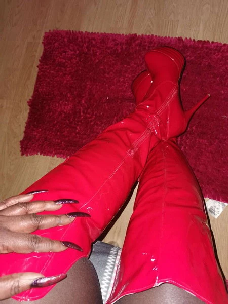 Melody Bizarr, Escort, Reutlingen