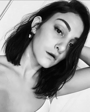 Jennifer K — 4 / 5