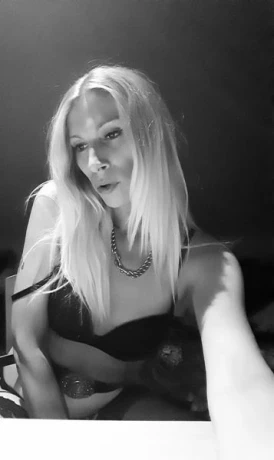 Ts Giovanna — 2 / 4