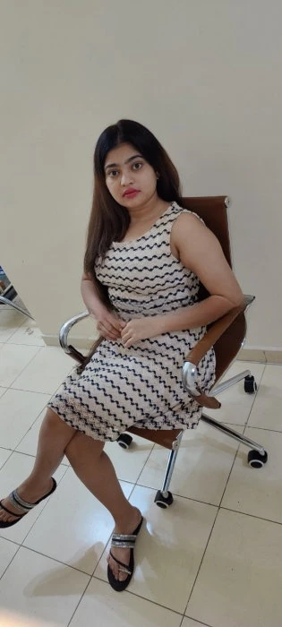 Janvi, Escort, Dubai