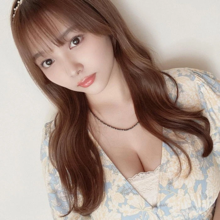 Julia — 2 / 3