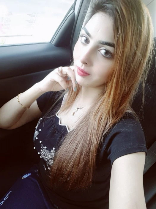 Sunita, Escort, Dubai