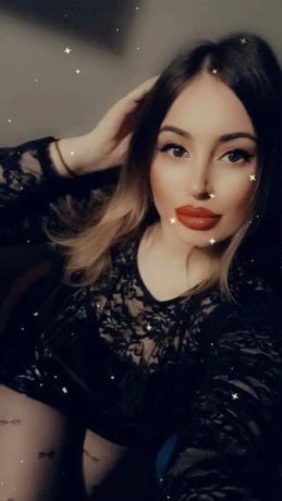 Selena - Party Girl (18+) — 8 / 11