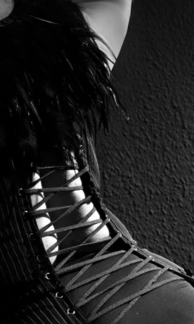 Betty Surprise — 2 / 5