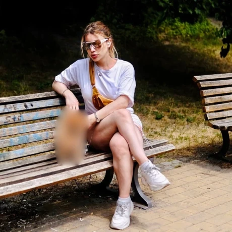 Ts Turkish Queen Melissa — 17 / 18