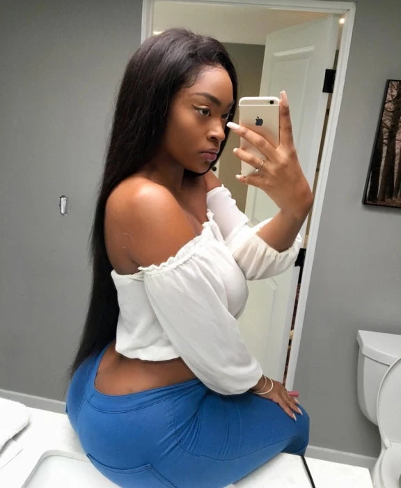 Nicolette, Escort, Benin City