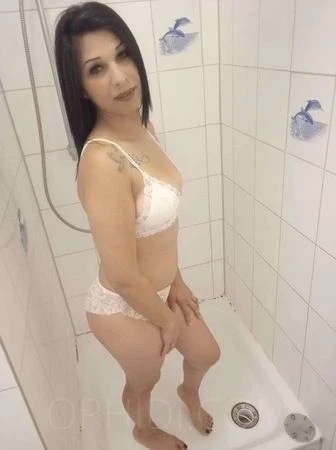 Sara — 5 / 6