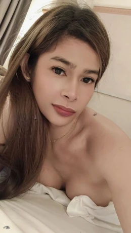 Alyannah Top Ladyboy — 7 / 9