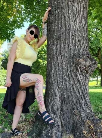 Heisse Sabrina — 6 / 12