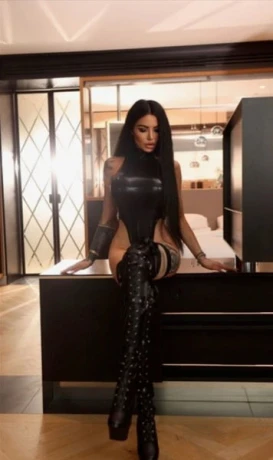 Deutsche Miss KIM - SEXY  GÖTTIN aus München — 18 / 20