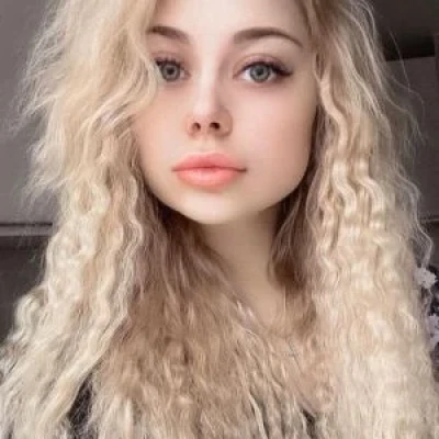 Jenia, Escort, Istanbul