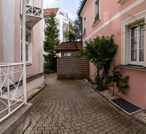 Studio Allgäu M10 — 5 / 14