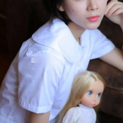 Young, Escort, Preston