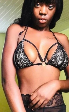 Sweet Megan — 2 / 5