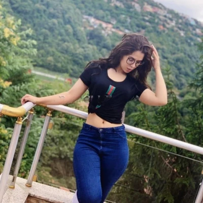 Sawsan, Escort, Mersin