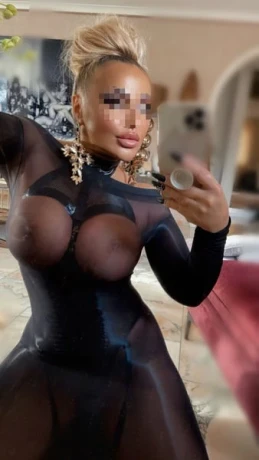 Lady Natalia — 19 / 22