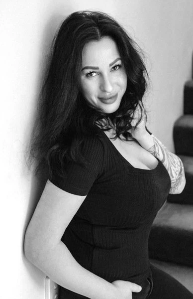 Anna Rassige Traumfrau — 7 / 8