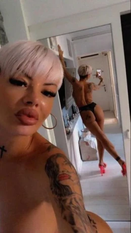 Hot Beatrice — 3 / 5