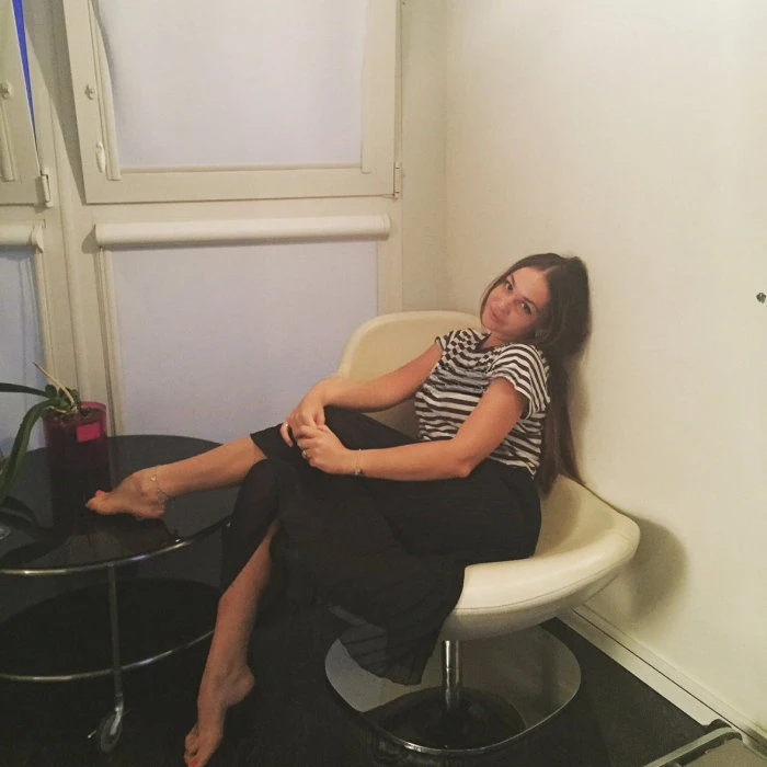 Alena — 2 / 10