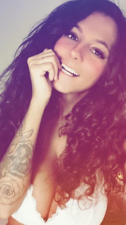 Kaity sun — 2 / 3