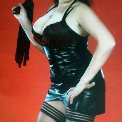 Domina Mihaela, Escort, Vienna
