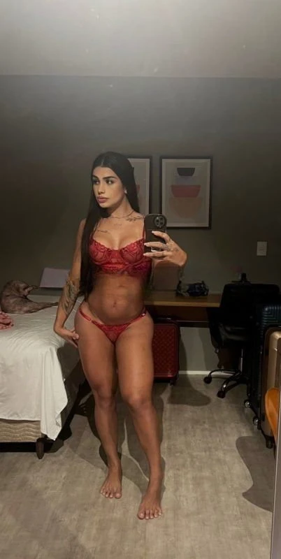 Gaby Cardoso — 5 / 7