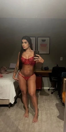 Gaby Cardoso — 5 / 7